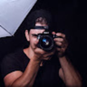 Meet your Posher, Avery